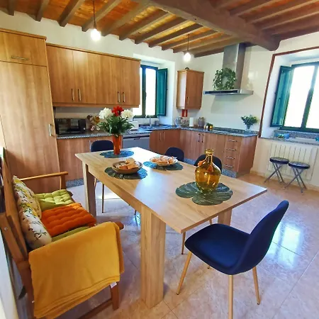 Holiday home A Casa Do Porto Cerca De Cedeira Y De La Playa De Pantin Valdovino