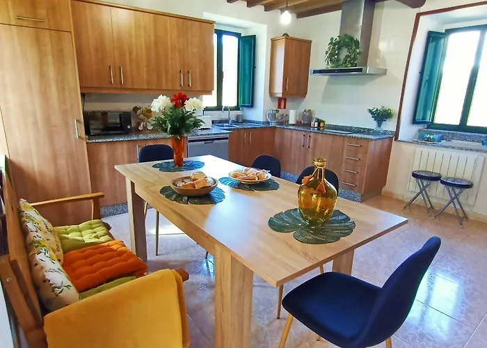 別荘 A Casa Do Porto Cerca De Cedeira Y De La Playa De Pantin Valdoviño